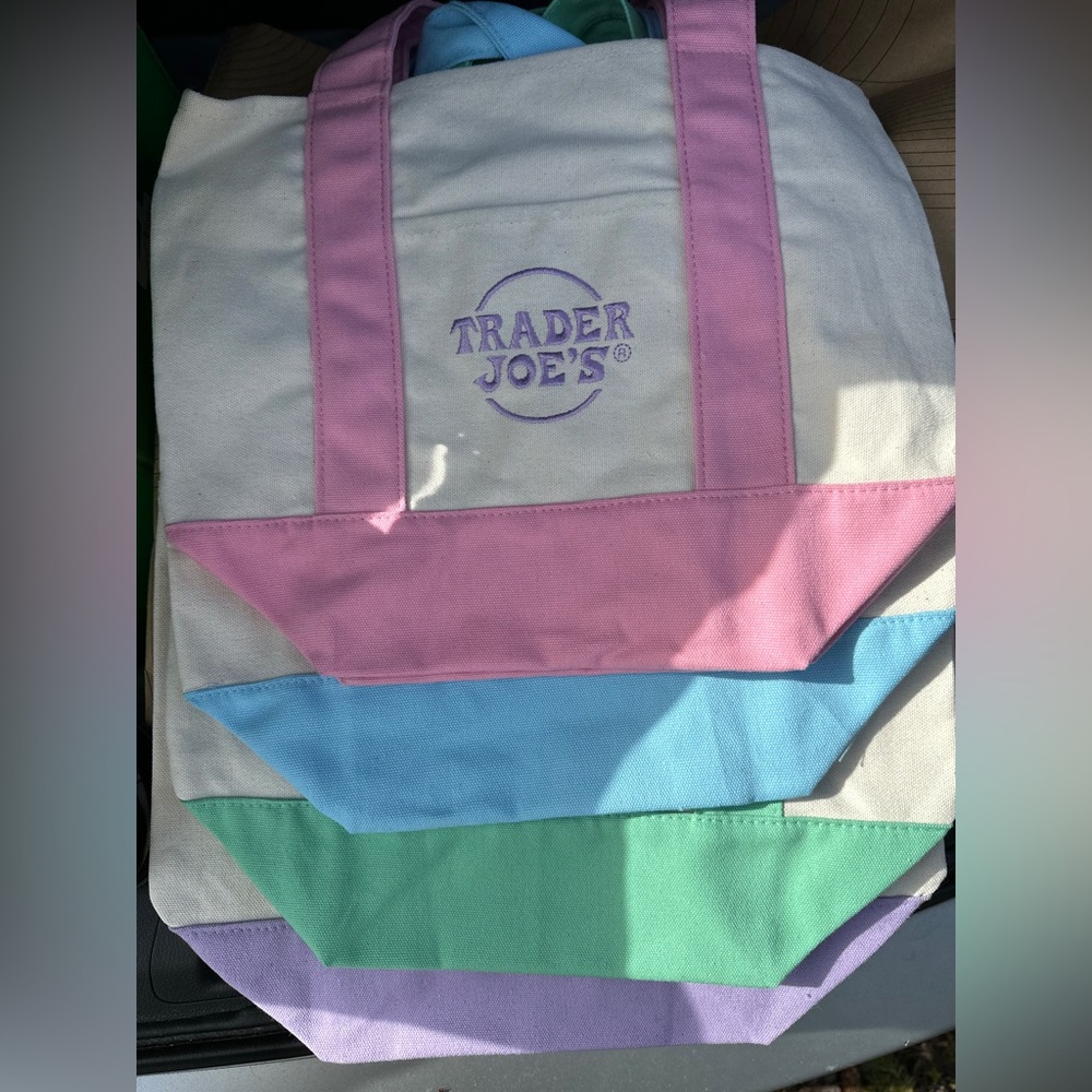 Trader Joe’s Mini Pastel Canvas Tote Bags (4)